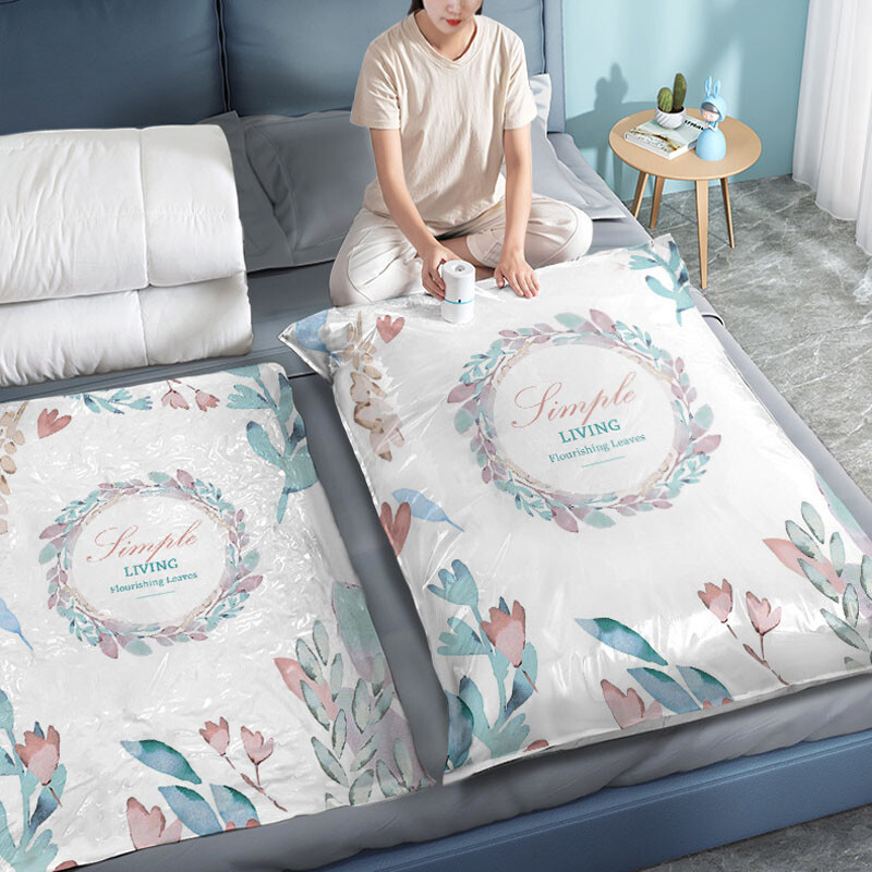 1 gab vakuuma kompresijas maisiņš, čemodānu uzglabāšanas soma, dūnu jaka un segas saraušanās maisiņš, drēbju skapja apģērbu organizatora soma