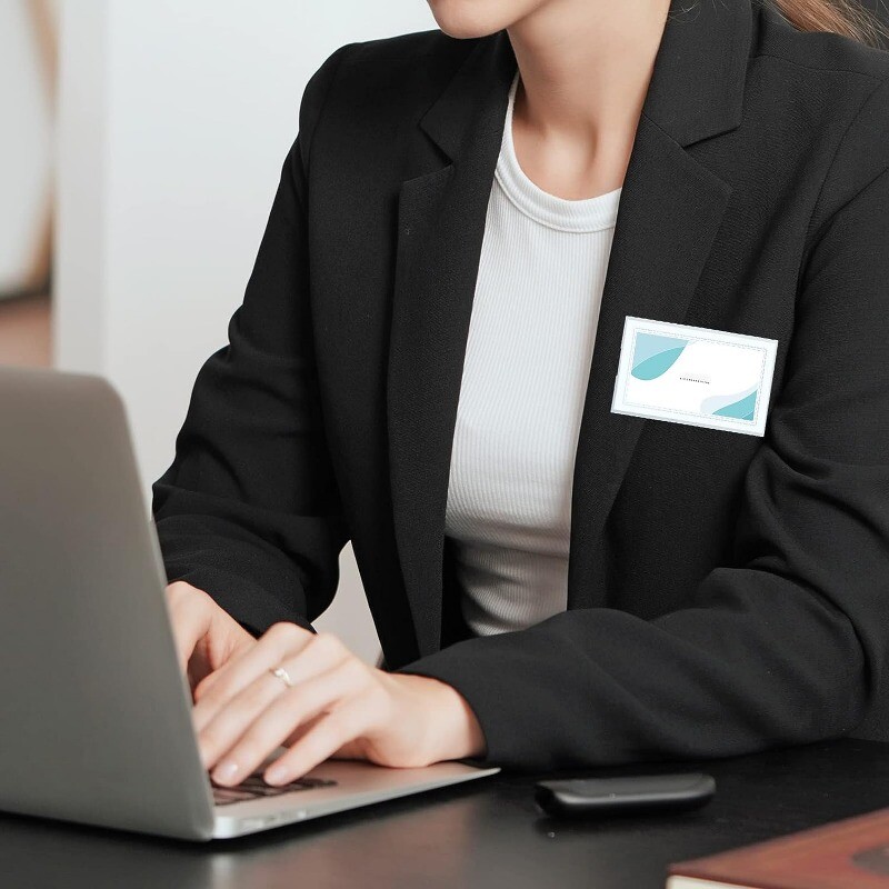 10/1 tk. Haaknõelaga klamber, läbipaistev pross, märgi märgi ID-kaardi hoidja ettevõtte kontorikonverentsi töötajatele.