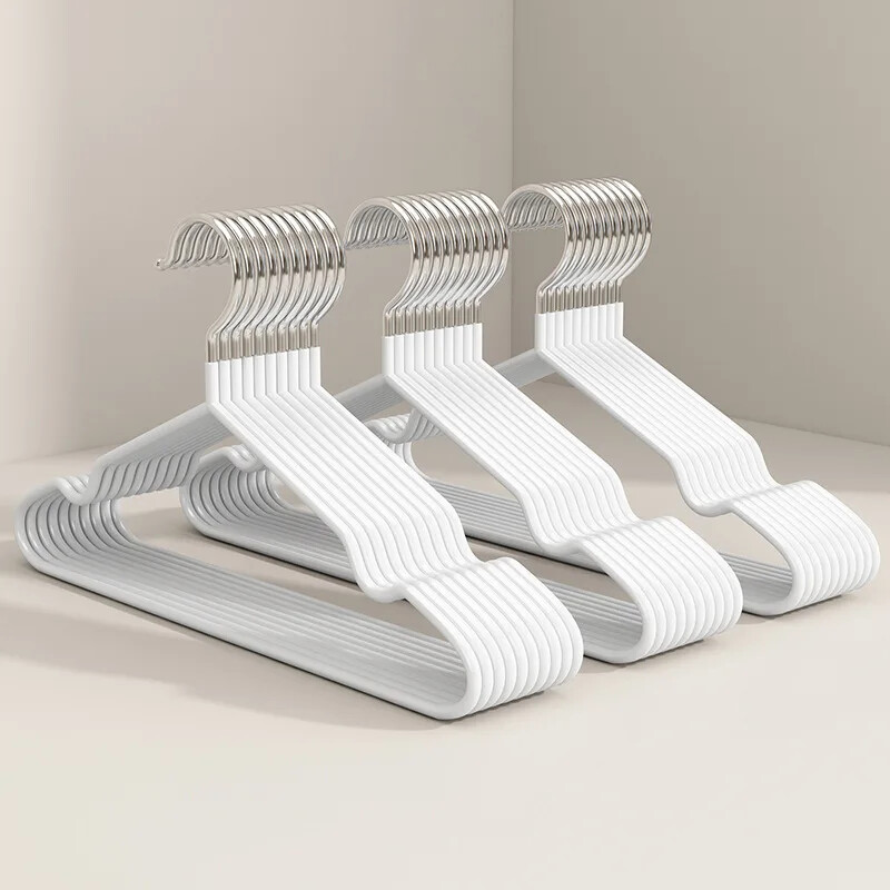 Jauna stila pieaugušo apģērbu pakaramais ar pretslīdēšanu un bez pēdām, sabiezināts plastmasas pārklājums mājas veļas žāvēšanas plauktam