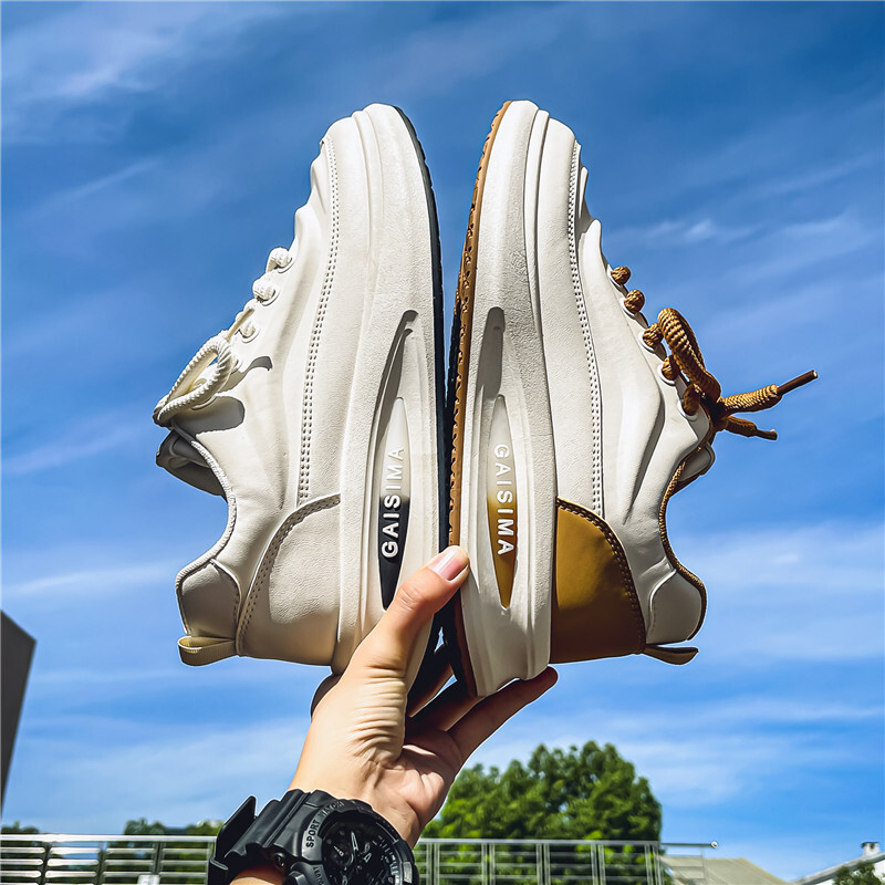 Nove muške sportske cipele za slobodno vrijeme, moderne i svestrane, niske trendi muške cipele, bijele cipele s debelim potplatom, prikladne za sportske cipele na otvorenom