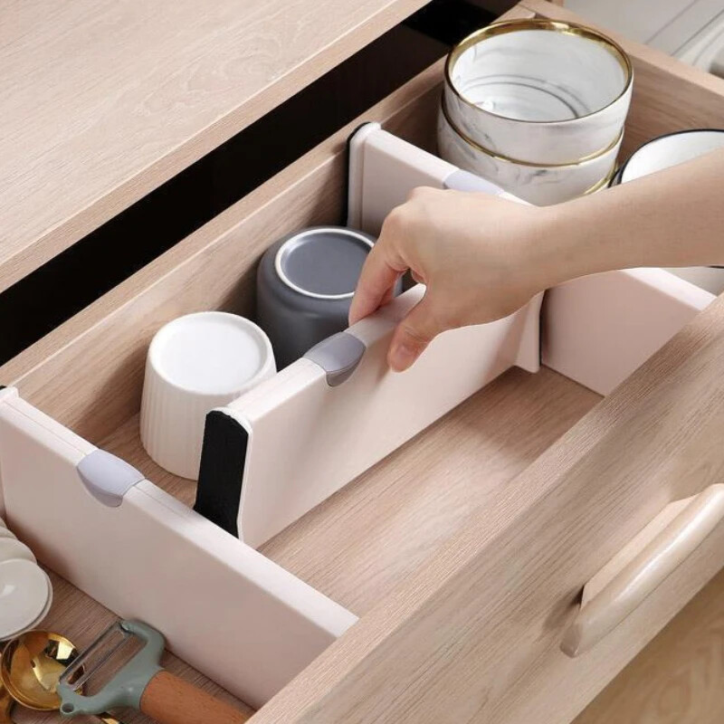 T Stalčių pertvara Reguliuojami namų organizavimo pertvarai balti plastikiniai pertvarų laikikliai Kūrybiški ištraukiami stalčių pertvarai