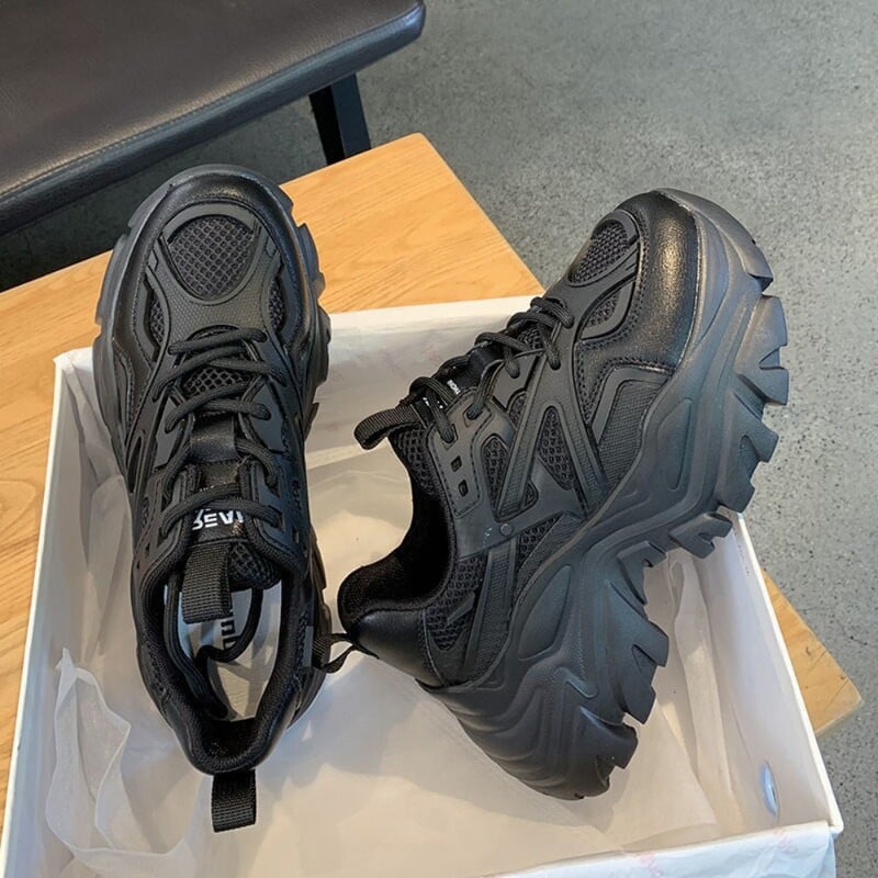 Nove ljetne crne ženske nove modne platformske sportske dizajnerske cipele Ženske ležerne debele tenisice Ženske mrežaste kožne cipele s platformom