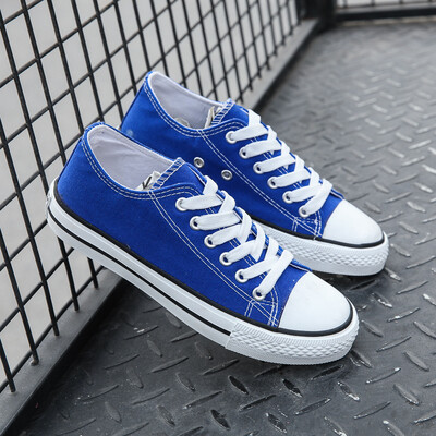 Pantofi de pânză pentru petrecere a timpului liber Pantofi Pantofi plati la modă 2024 Respirabili cu șireturi Atletic Ajutor scăzut Cuplu Pantofi de bord din pânză