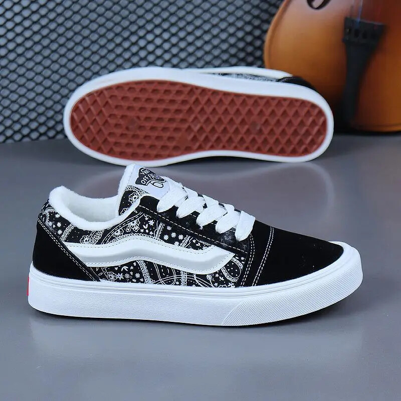 2025 de pantofi de pânză noi, care se potrivesc cu culorile, pantofii sport casual sunt la modă și confortabili, cu aceiași pantofi de studenți pentru bărbați și