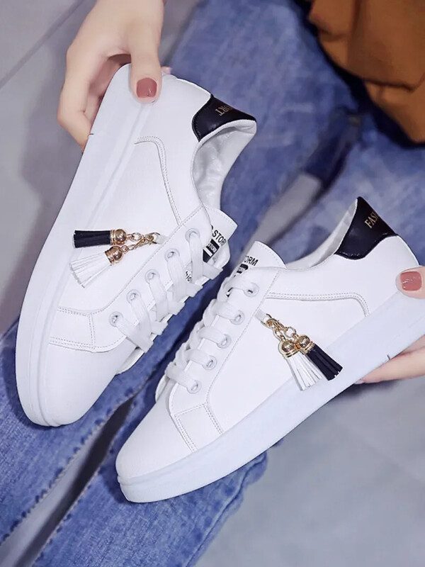 Ženske tenisice Prozračne Studentske cipele za slobodno vrijeme Sportske za djevojčice Ravne mrežaste bijele cipele Vulcanize Desginer 2023