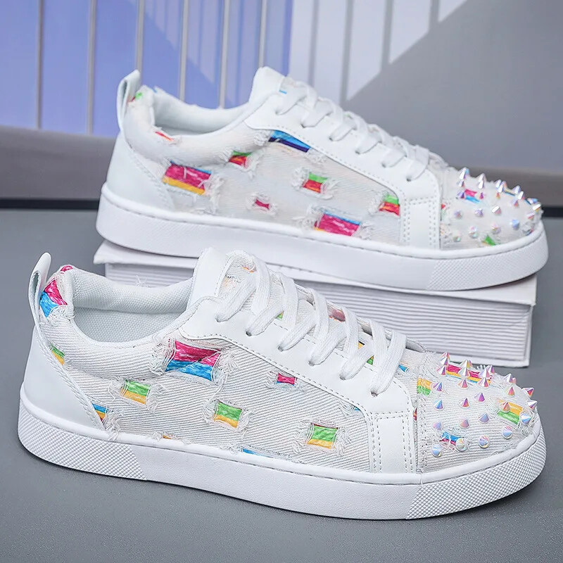 Pantofi ocazional bărbați de designer cu nituri punk pantofi din piele la modă pânză respirabil înălțime mărită platformă plată pantofi albi