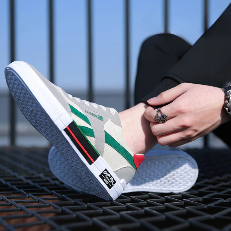 Paeltega lõuendist kingad meestele Hingavad vabaajajalatsid Välistossud Meeste kerged vulkaniseeritud kingad Moodsad lauajalatsid Tenis