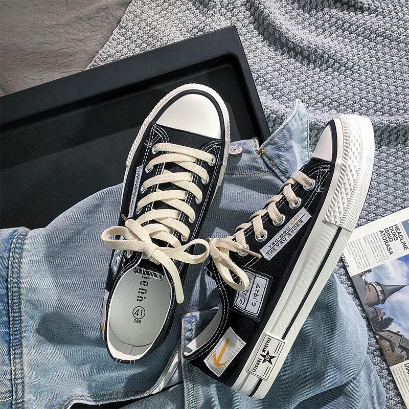 2024 m. Nauji, madingi, 2024 m. vasarą vyriški drobiniai bateliai, laisvalaikio žema viršūnė, pralaidūs korėjietiško stiliaus universalūs sportiniai studentų batai