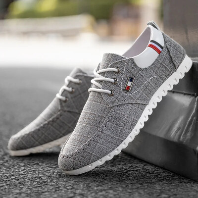 Мъжки платнени обувки Удобни вулканизирани обувки Ежедневни плоски обувки на открито 2023 Нови леки обувки за ходене Zapatillas De Hombre