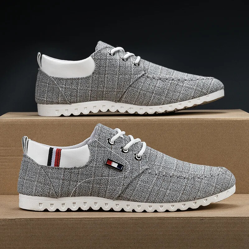 Мъжки платнени обувки Удобни вулканизирани обувки Ежедневни плоски обувки на открито 2023 Нови леки обувки за ходене Zapatillas De Hombre