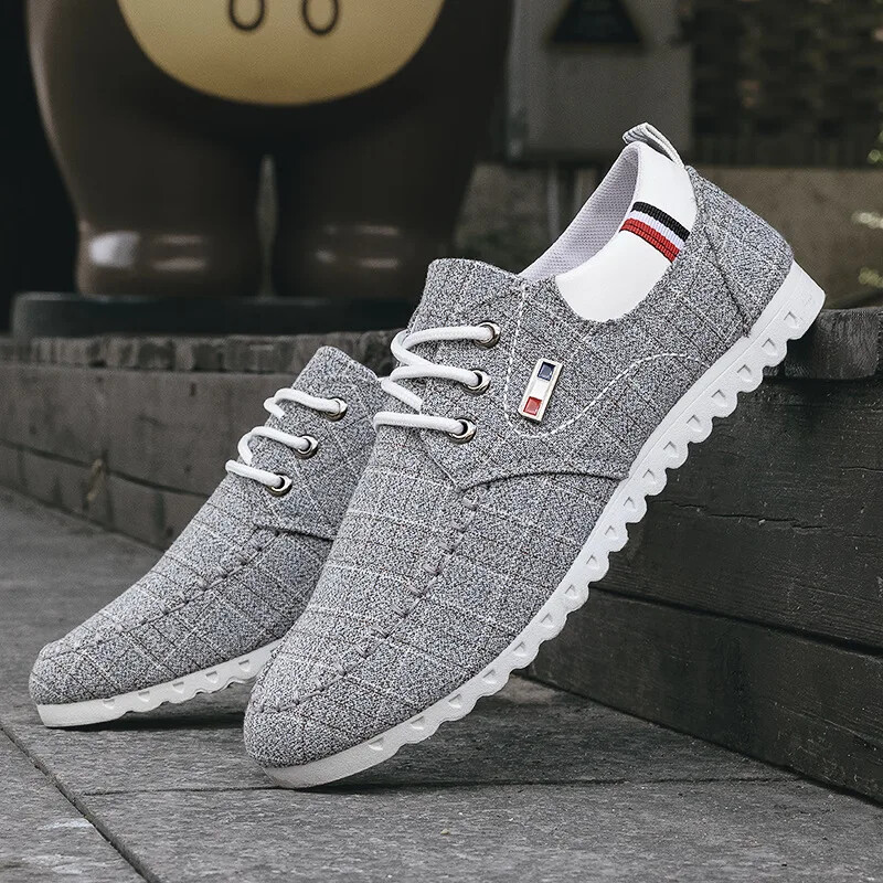 Мъжки платнени обувки Удобни вулканизирани обувки Ежедневни плоски обувки на открито 2023 Нови леки обувки за ходене Zapatillas De Hombre