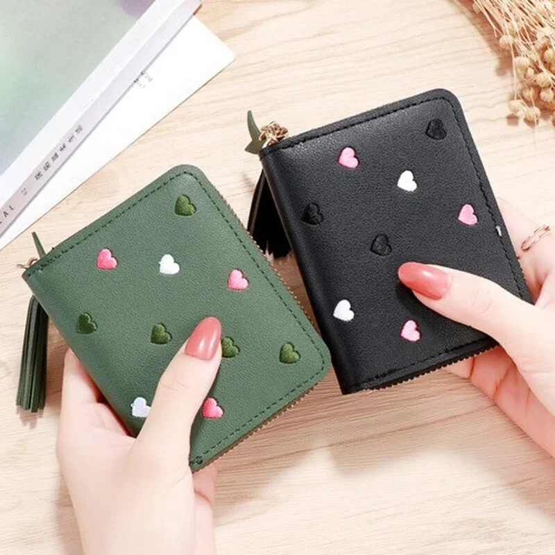 Portofel pentru femei cu ciucuri de dragoste Mini portofel scurt pentru femeie drăguță, cu fermoar, din piele PU, portofel de mână pentru femei