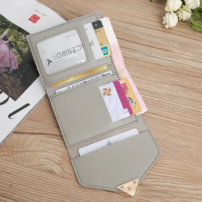 Novi kratki ženski novčanici Kpop slatki mali ženski novčanik u obliku srca, visokokvalitetna tanka jednostavna ženska torbica od PU kože