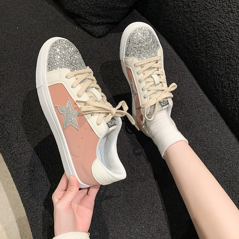 2024. Nove šljokičaste svjetlucave srebrne retro zvijezde za par Stare prljave ženske male bijele cipele Modne i trendi cipele
