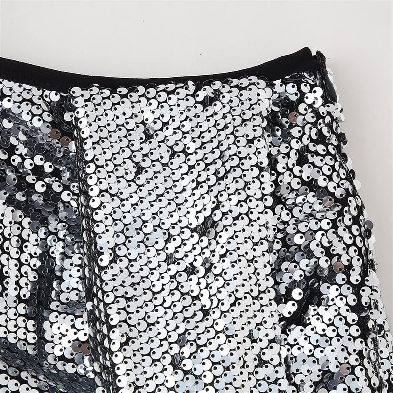 În vara anului 2024, noua geantă de șold pentru femei cu paiete este la modă, subțire, șic și elegantă. suprafusta