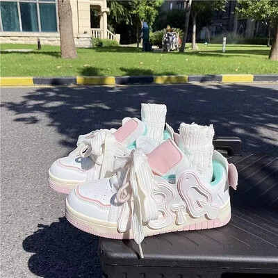 2023 New Style Pink Slatke ženske cipele Letter Versatile Kawaii Ženske cipele Little Girl Pink Tenisice otporne na habanje