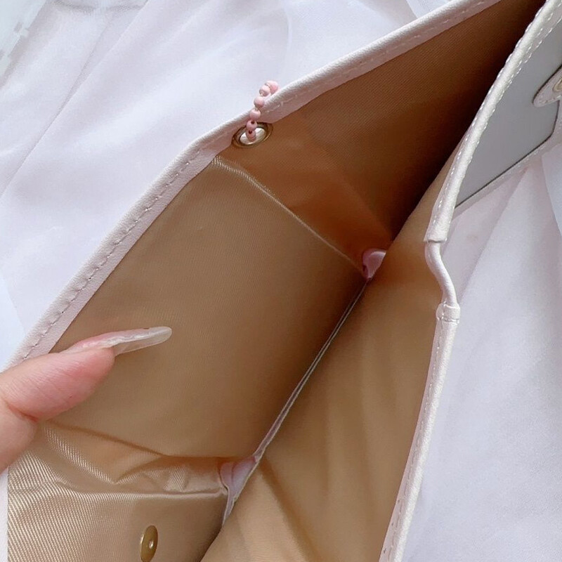 Naiste lühike armas väike rahakott Müntide rahakott Magnetpandlaga null rahakott