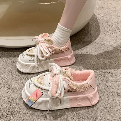 Kawaii biezs apakšas biskvīta kūka biezs apakšas sieviešu dēļu apavi Jaunas modes dēļu apavi gaišas krāsas neglīts lielas galvas sporta apavi