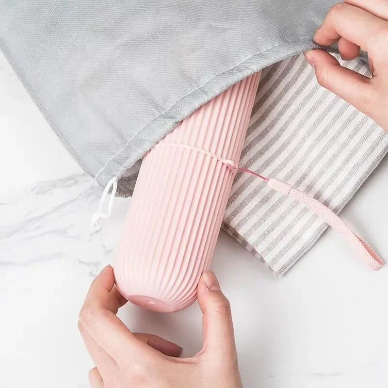 Ceļojumu pārnēsājamās zobu birstes krūze Vannas istabas zobu pastas turētājs Uzglabāšanas futrālis Kastes organizators Ceļojumu tualetes piederumu uzglabāšanas krūze Jauns radošais