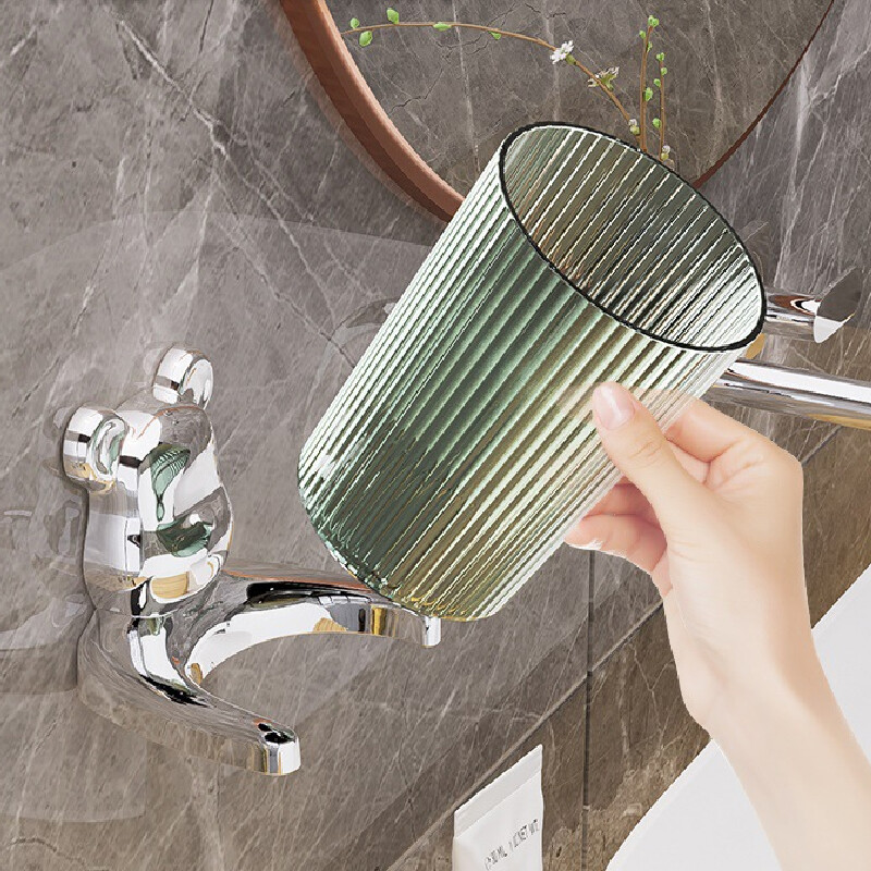 Loomingulised karuriiulid kuristustopsid Seinale kinnitatavad hambaharjatopsid Plastikust kaasaskantavad reisihambaharjatopsid Vannitoatarvikud