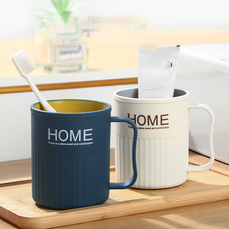 Cupă pentru apă de gură cu două culori pentru export. Cupă pentru periuță de dinți de uz casnic.
