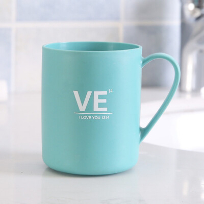 LOVE Couple Wash Cup Vienkārša plastmasas mājsaimniecības zobu birstes krūze Creative vannasistabai sabiezināta zobu birstes krūze zobu trauka skalošanas krūzei