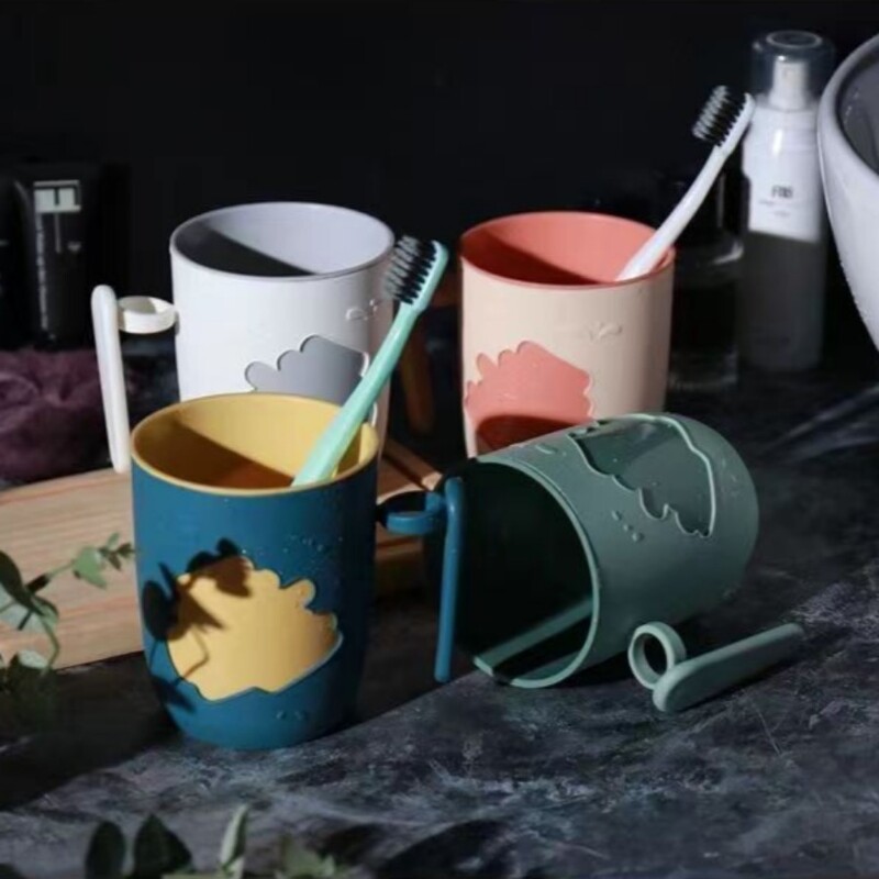 Căni cu mâner din lemn, periaj creativ, ceașcă pentru gargară, cești nordice de cafea din plastic, vase de băutură, articole de cafea, ceai, accesorii pentru bucătărie