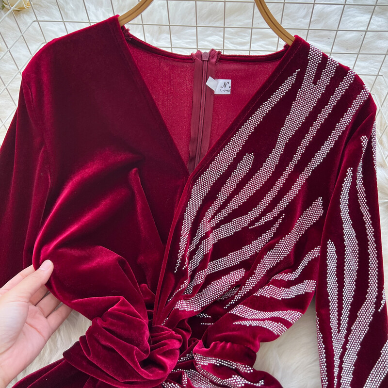 Vintage cu decolteu în V mâneci lungi subțire cu strass îmbinat velur High Street talie înaltă pantaloni lați picior salopetă iarnă îmbrăcăminte femei