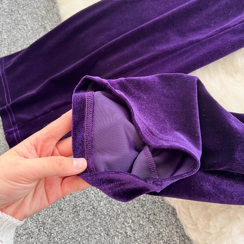 Elegantă, cu mânecă lungă, vintage, cu decolteu în V, cu fundă cu paiete, cu sclipici, salopetă subțire cu talie înaltă.