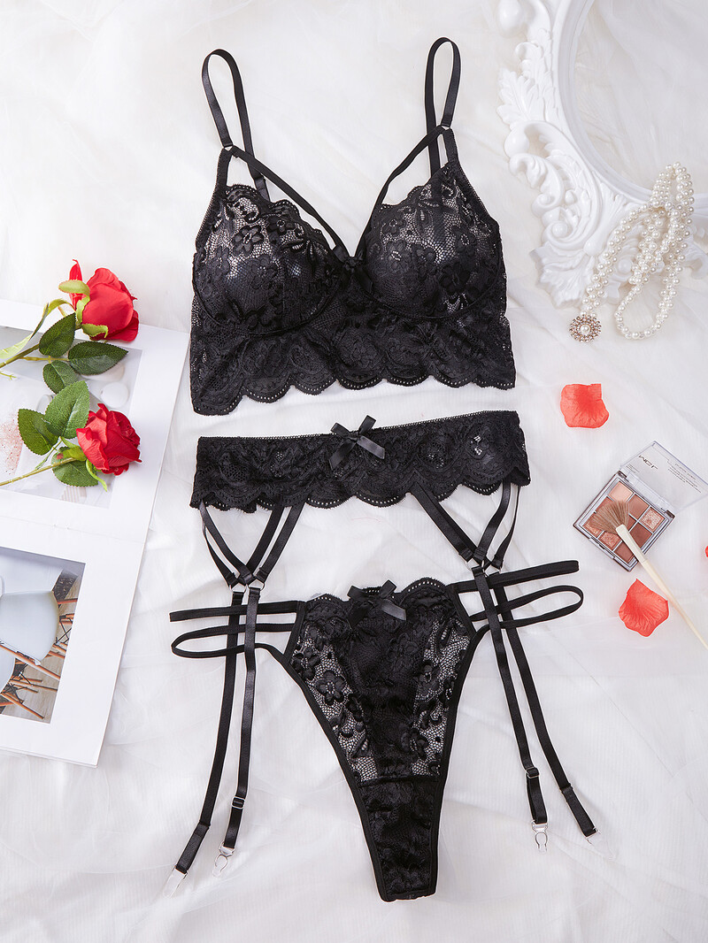 Set de lenjerie sexy pentru femeie din dantelă Lenjerie de corp transparentă Seturi de slip Set sutien Push Up Breves Set sutien și chiloți erotici