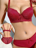 1 set crvenog čipkastog donjeg rublja sa žicom i seksi skupljenim grudnjacima
