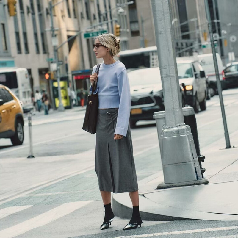 Sieviešu vienkrāsains trikotāžas rudens ziemas džemperis Sieviešu džemperi ar garām piedurknēm Ikdienas ielas apģērbs Sieviešu džemperi Džemperis sievietēm