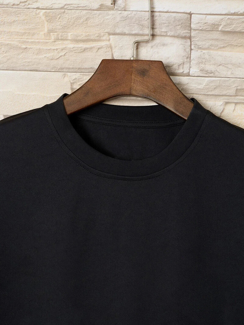 Kassimustriga T-särk meeste vabaaja kaelusega lühikeste varrukatega moodsate suviste T-särkide topid, tavalised ja ülisuured särgid