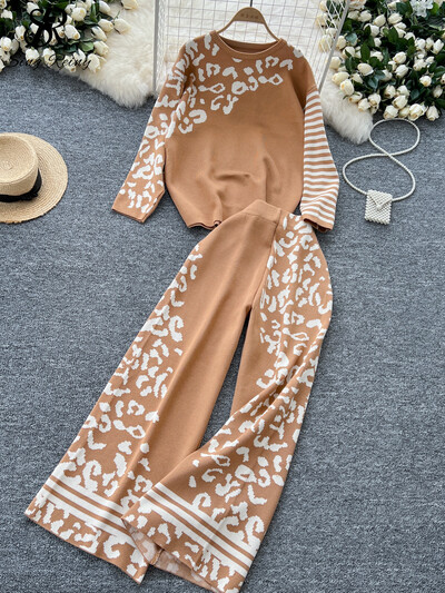 SINGREINY American Fashion Two Pieces Sets Sieviešu O Neck Basic Tops + Augsts viduklis Platas Kājas Bikses Ziemas trikotāžas kostīmi ar brīvu apdruku