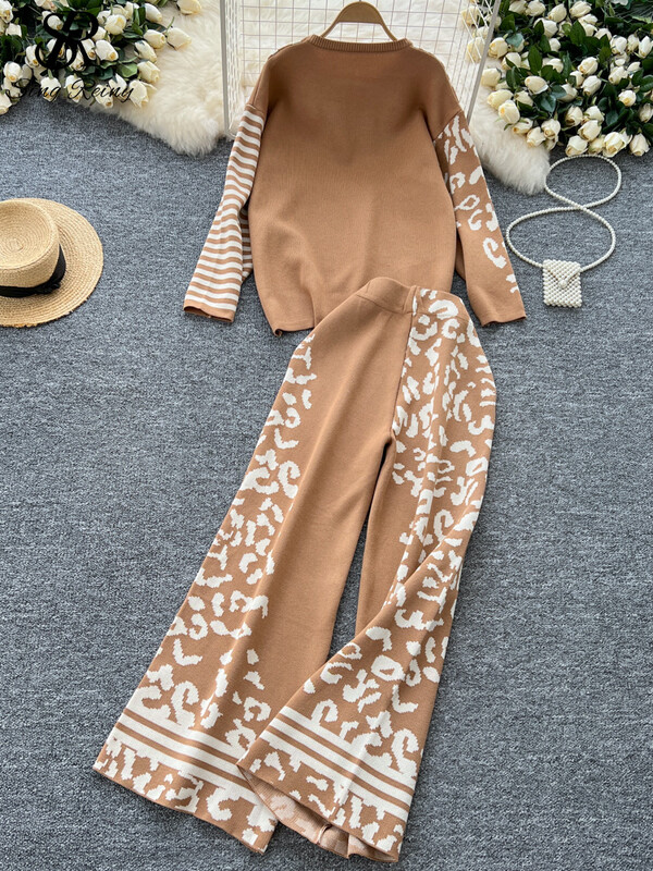 SINGREINY American Fashion Two Pieces Sets Sieviešu O Neck Basic Tops + Augsts viduklis Platas Kājas Bikses Ziemas trikotāžas kostīmi ar brīvu apdruku