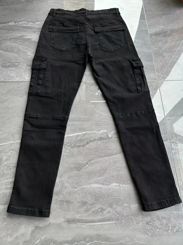 Masīvas vīriešu bikses ar vairākām kabatām Ērtas ikdienas ielas stila bikses vīriešiem āra aktivitātēm Džinsi Vīriešu apģērbi