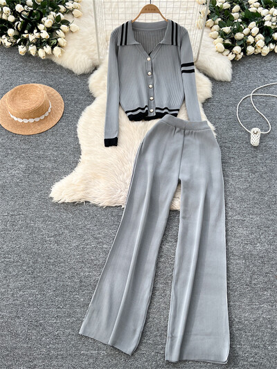 SINGREINY sügiskootud kaheosaline ülikond, revääri kaelus, üherealised topid+kõrge vöökohaga pikad püksid, naiste sviitrite komplektid