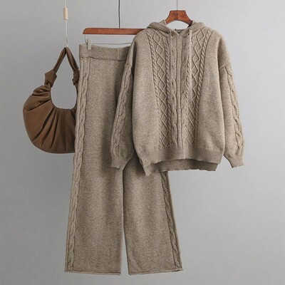 Trikotāžas džemperis, divdaļīgs sieviešu uzvalks, džemperis ar aukliņu kapuci + bikses ar platām kājām, divdaļīgu ceptu mīklu apdrukāti komplekti