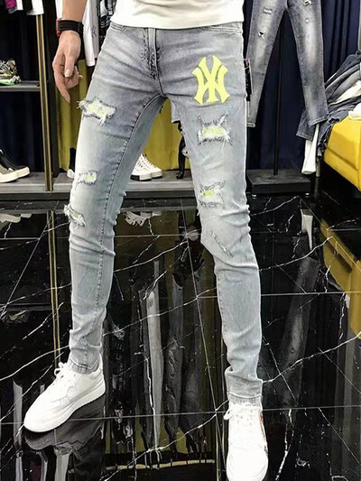 2024. gada pavasaris Jauns Ripped Hole Džinsu Vīriešu Bikses Mazgāšana Gaiši Zilas Hip Hop Slim Fit Vīriešu Bikses High Street Blue ubaga džinsi