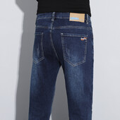 Muške traperice Marka rastezljivih plavih traperica za muškarce Denim hlače Uske ravne modne dizajnerske muške hlače s džepovima Odjeća