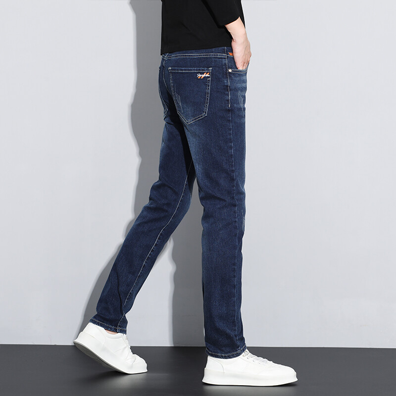 Muške traperice Marka rastezljivih plavih traperica za muškarce Denim hlače Uske ravne modne dizajnerske muške hlače s džepovima Odjeća