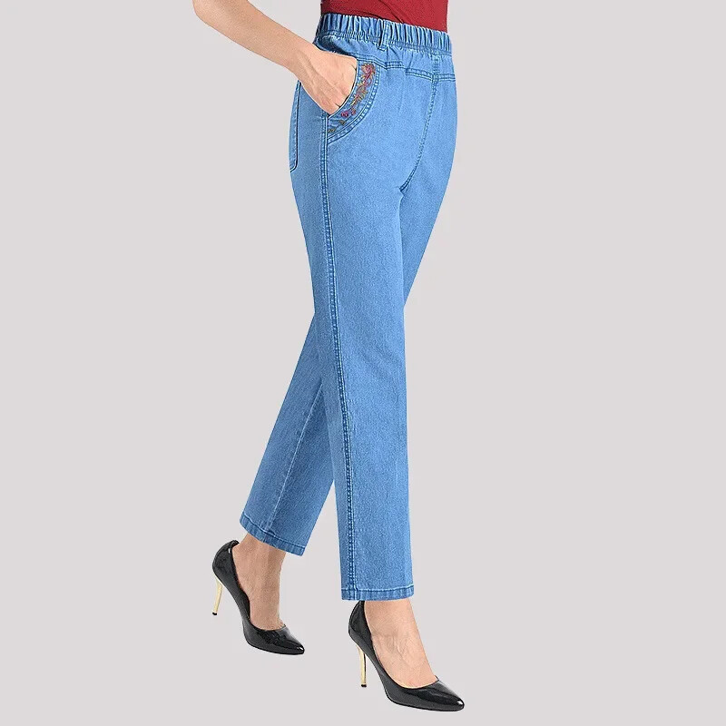 Дънки Mom's Spring/Summer Mid to Old Age Jeans Дамски свободни прави ръкави с 9 точки, бродирана еластична висока талия