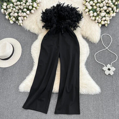 Sieviešu kombinezoni ar spalvām savienoti ar jostu, vienkrāsaini ar augstu vidukli. Bikses ar taisnām kājām Šiki, šauri sieviešu bodi