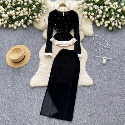 Елегантно О-образно деколте, дълъг ръкав, шикозно тънко горнище с волани и висока талия, френско улично зимно кадифено облекло