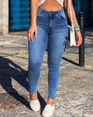 Sieviešu elegantas džinsa bikses 2024. gada pavasara vasarā jaunākā pogām kabatas dizaina ikdienas džinsi ar augstu vidukli, šauras ikdienas daudzpusīgas bikses