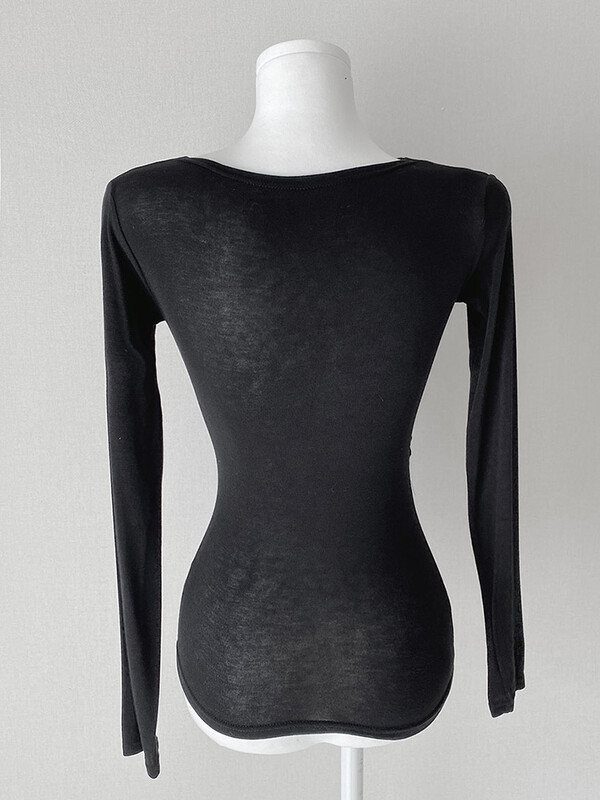 Pavasara rudens korejiešu stila sieviešu apģērbi Sexy Slim White T krekls sievietēm ar garām piedurknēm Tkrekli Mujer V kakla topi Sieviešu T-krekli