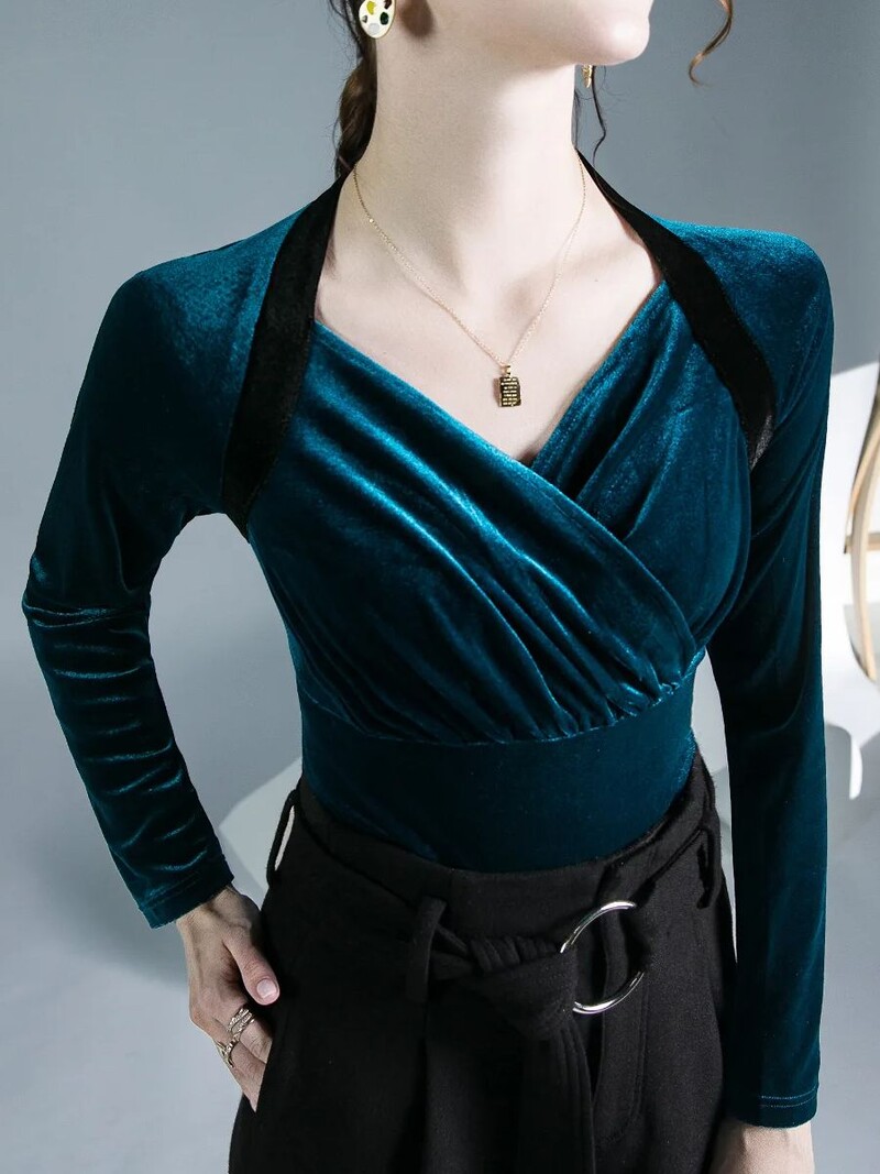 Velūrs sieviešu krekls ar pilnām piedurknēm Vintage ar krustu šķērsām V kakla izgriezumu T-krekli.