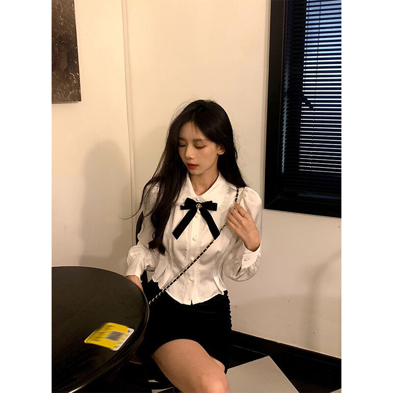 Balts Bow krekli Sieviešu Sweet Preppy Kawaii Mežģīnes Patchwork Blūzes Lolita Korejiešu Eleganta Peter Pan apkakle ar garām piedurknēm Crop Tops