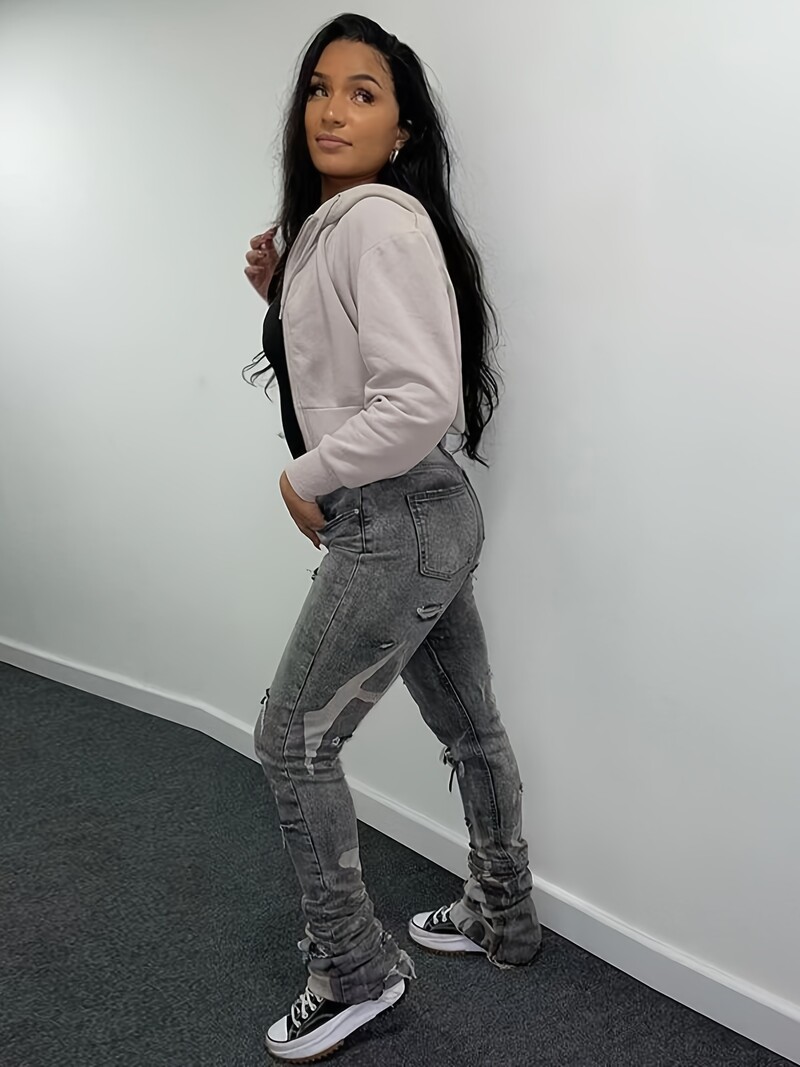 2024. aasta populaarsed naiste vürtsikas tüdruku stiilis sirge säärega teksapüksid