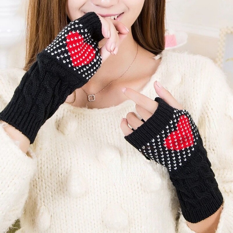 Garie cimdi bez pirkstiem Sieviešu dūrainis ziemas roku sildītājs trikotāžas rokas piedurknes Meitenes atvērti puspirksts mīlestības sirds gotiski cimdi